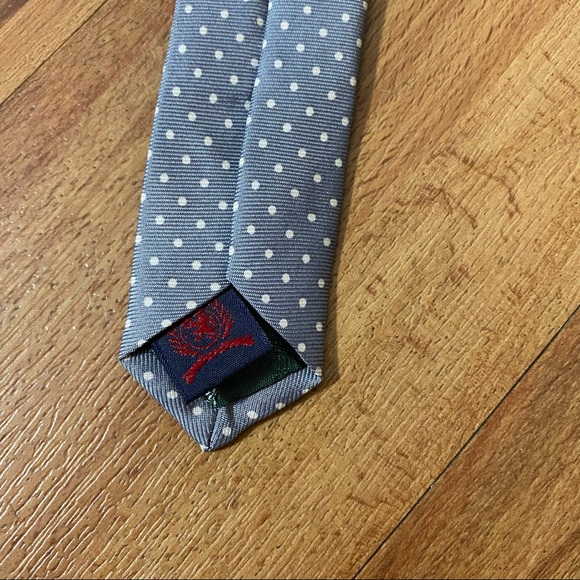 Tommy Hilfiger Men’s Imported Silk Gray Necktie - Picture 6 of 10